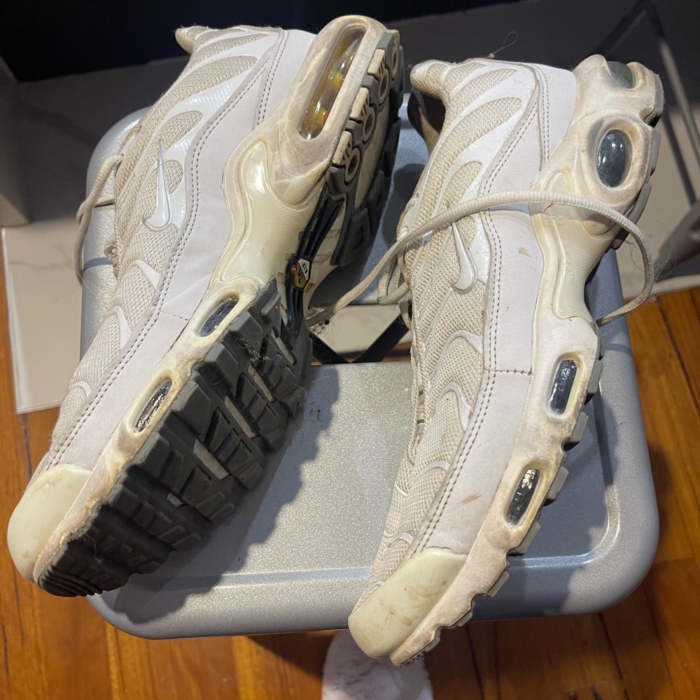 TN’s-Men’s Size 11 - Picture 3 of 6